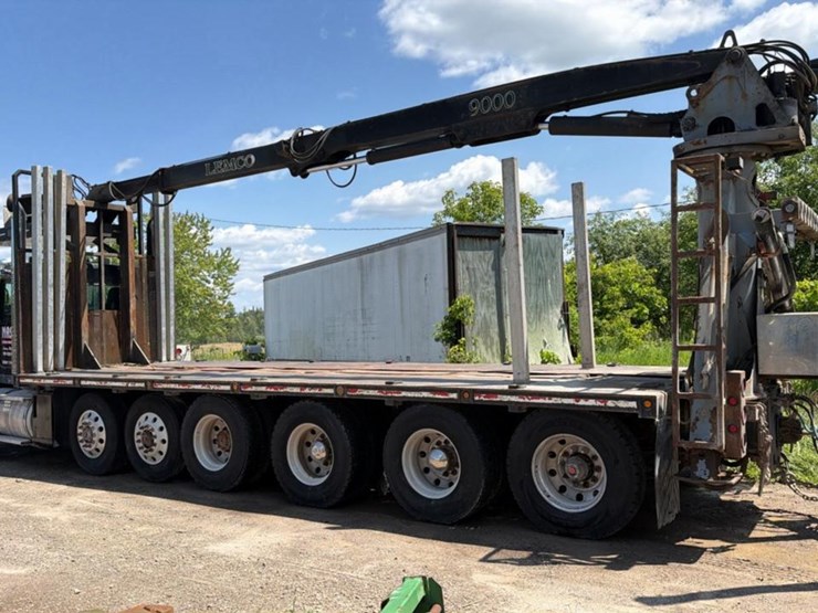 #127-•-2015-kenworth-log-truck-image-3