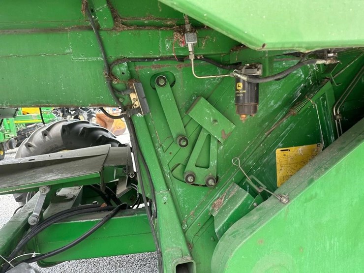 john-deere-9600-image-37