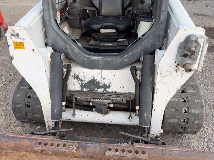 bobcat-t550-image-17