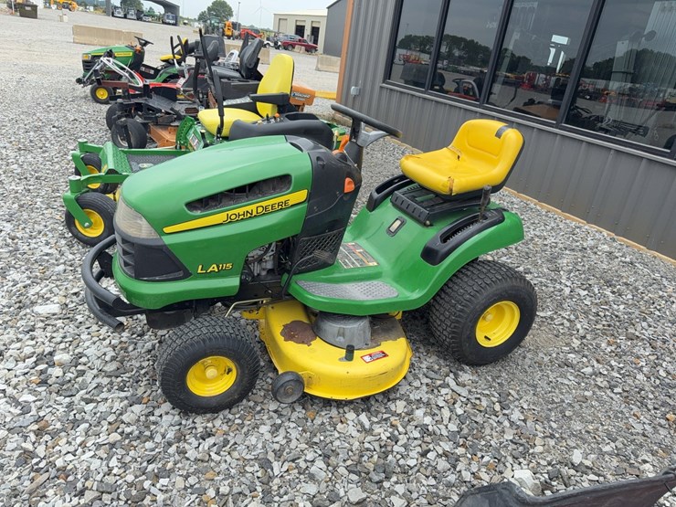 john-deere-la115-image-4
