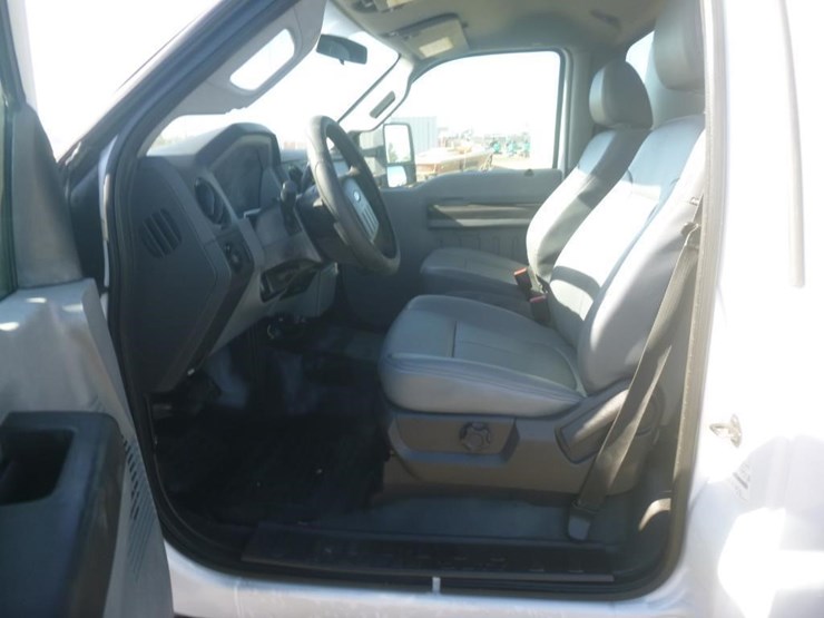 2015-ford-f450-image-12