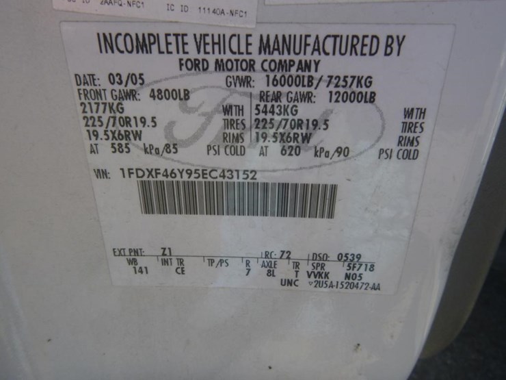 2005-ford-f450-image-19