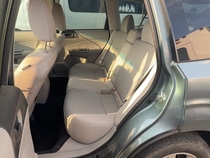 2012-subaru-forester-image-20