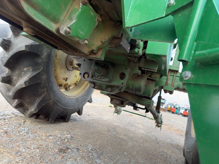 john-deere-4020-image-25