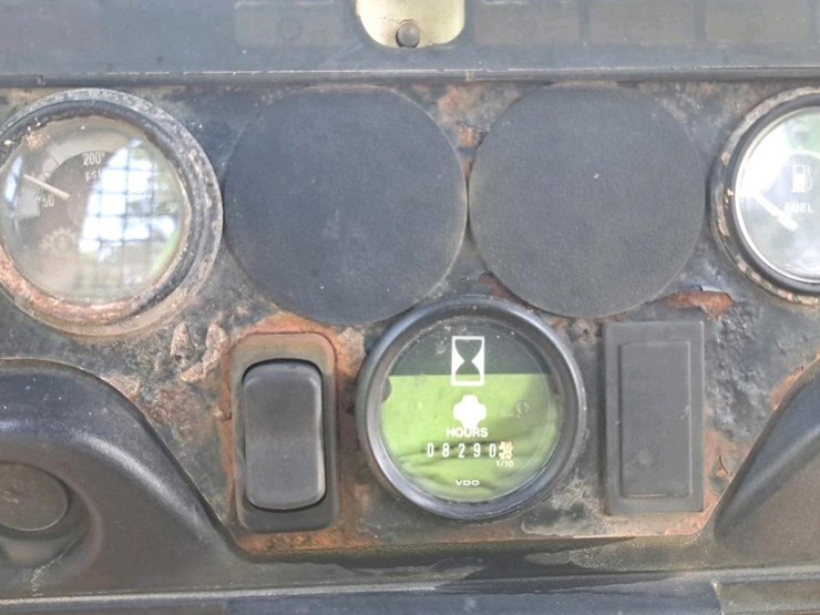 deere-650h-image-10
