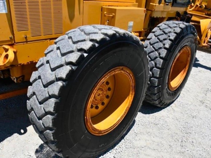 2002-caterpillar-140h-image-6