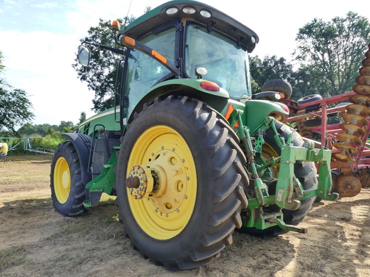 2015-john-deere-8295r-image-6