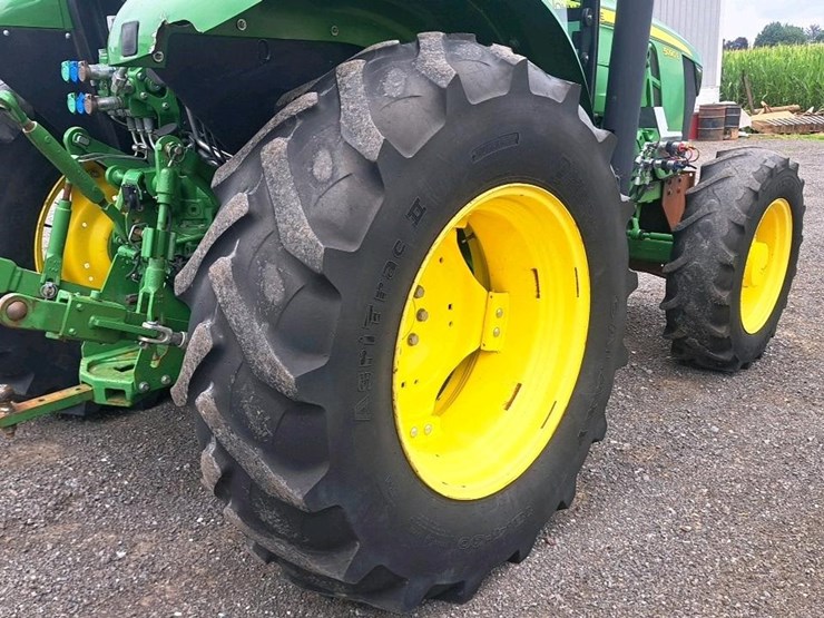 2019-john-deere-5090e-image-38