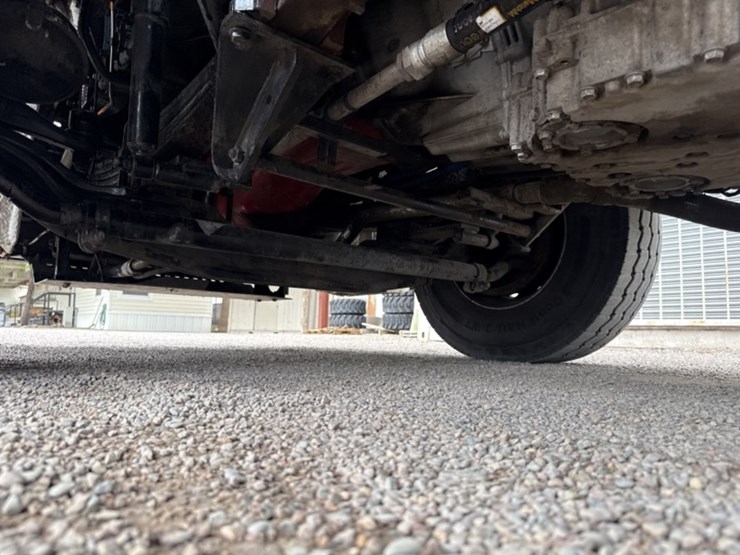2018-mack-lr-rear-loading-trash-truck-image-21