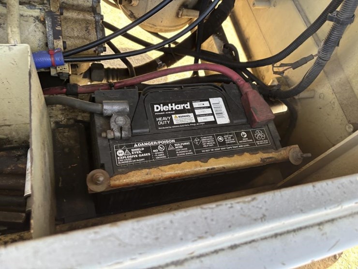 2008-ingersoll-rand-p185wjd-image-24