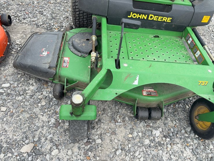 john-deere-737-image-22
