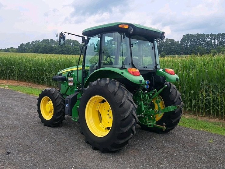 2019-john-deere-5090e-image-3