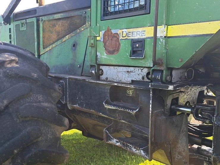 2008-deere-748h-image-25
