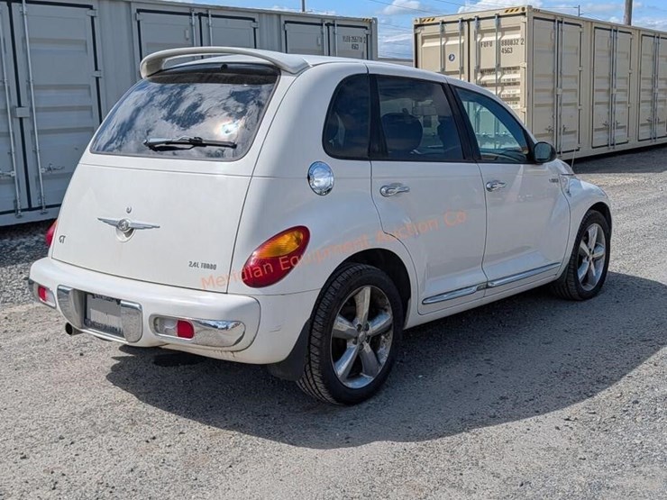 2003-chrysler-pt-cruiser-image-3