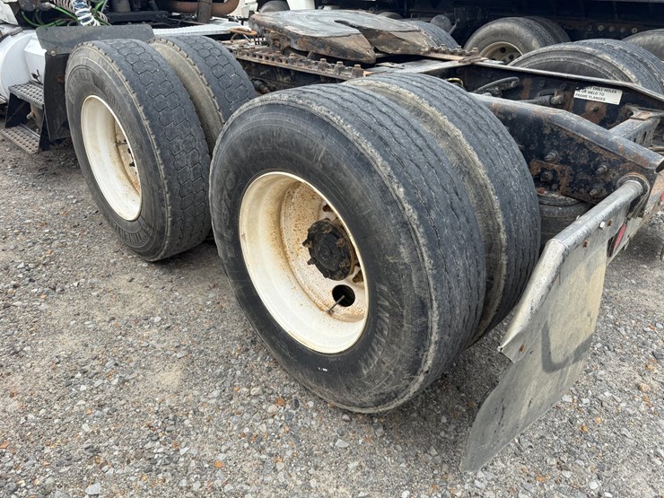 2012-international-transtar-8600-image-11