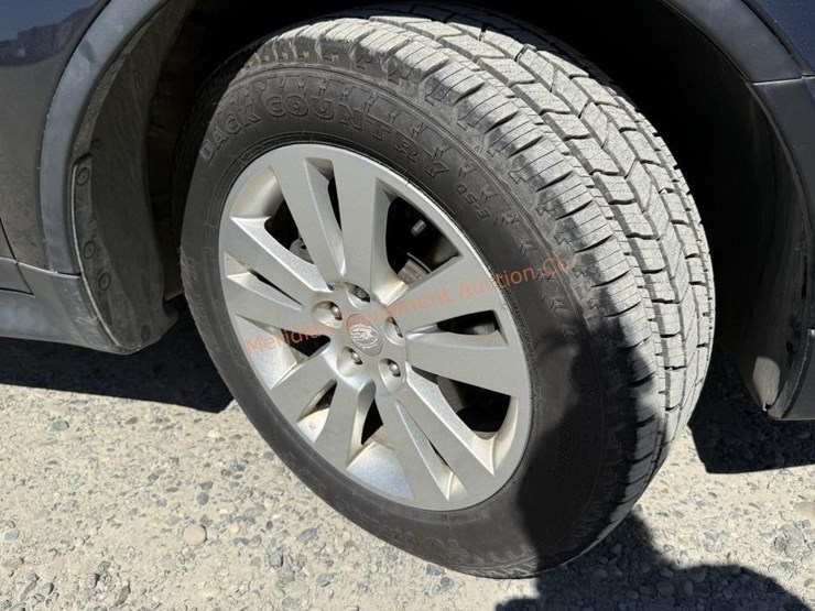 2009-subaru-tribeca-image-38