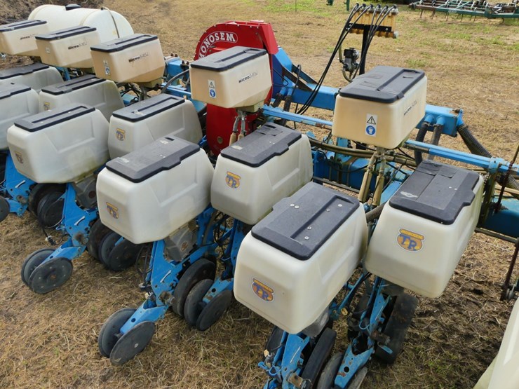 monosem-6-row-twin-planter-image-8