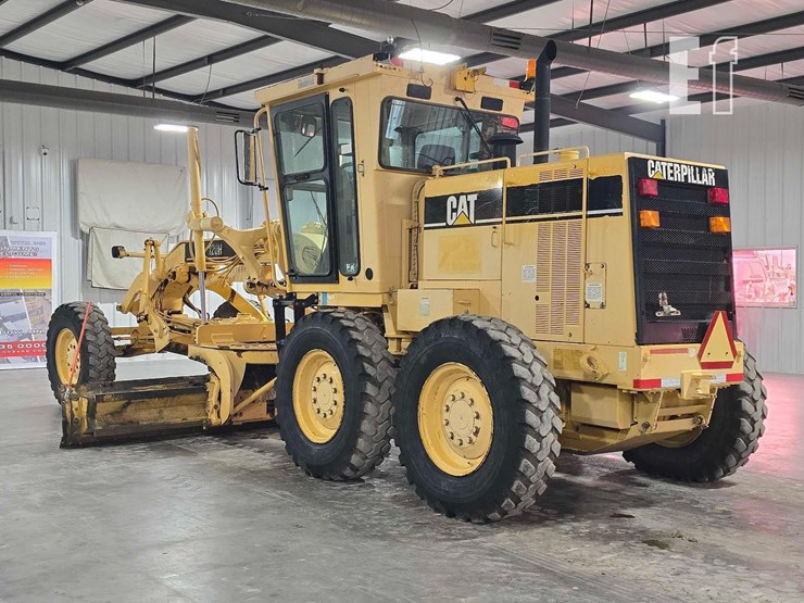 2000-caterpillar-120h-image-4