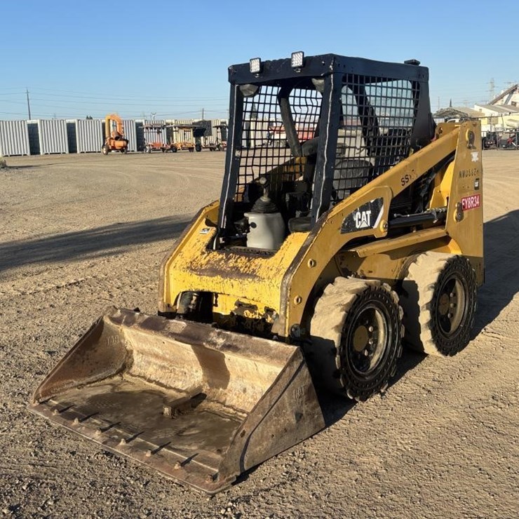 2014 CATERPILLAR 226B3