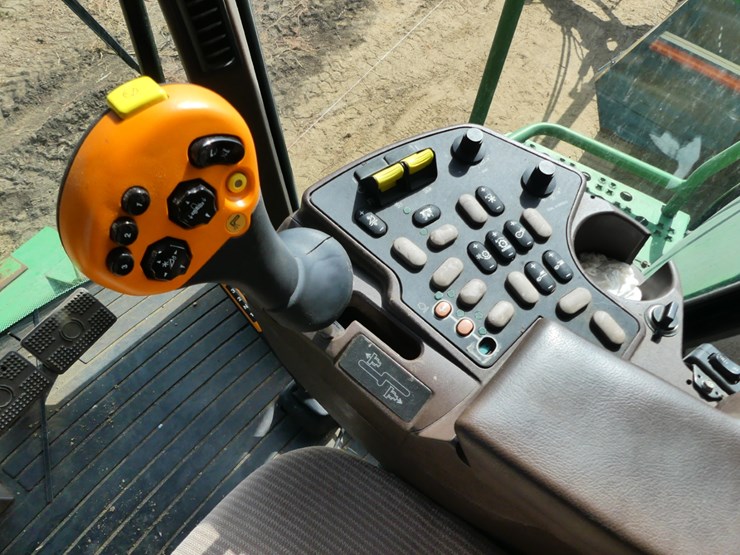 2004-john-deere-9660-sts-image-16