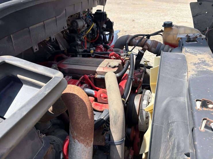 2019-international-durastar-4300-image-50