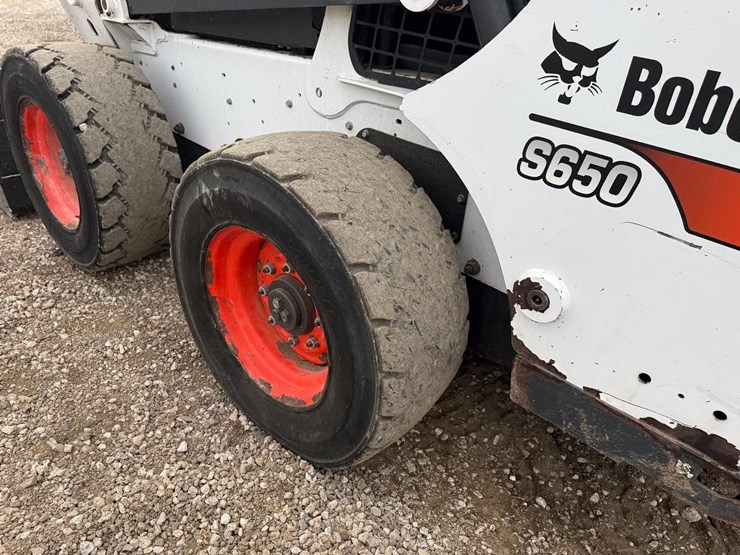 bobcat-s650-image-15