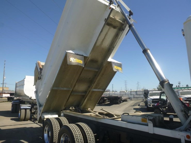2019-western-star-4700sf-image-12