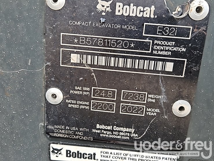 2022-bobcat-e32-image-40
