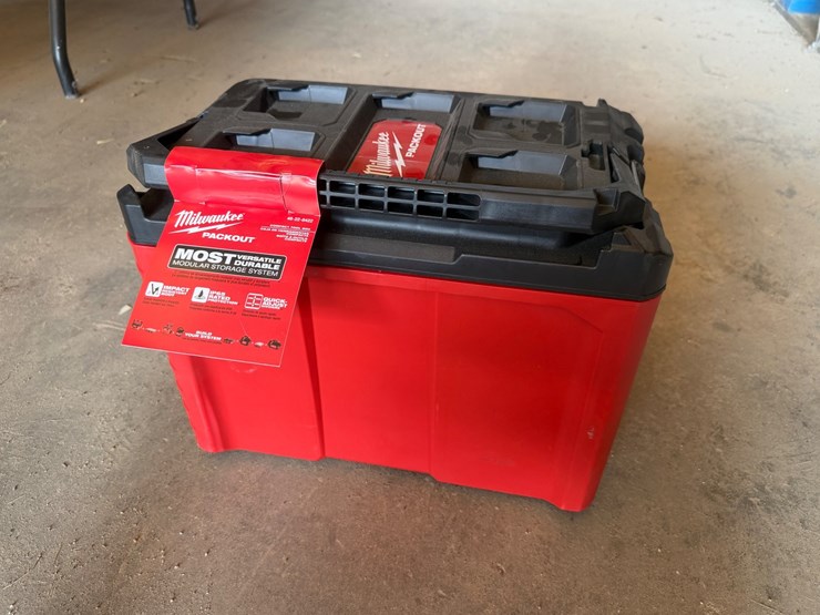 #12-•-milwaukee-packout-image-13