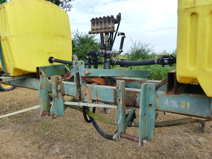3pt-400-gal-6-row-lay-by-rig-image-6
