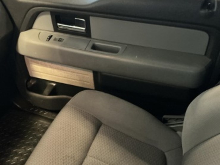 2014-ford-f150-image-21