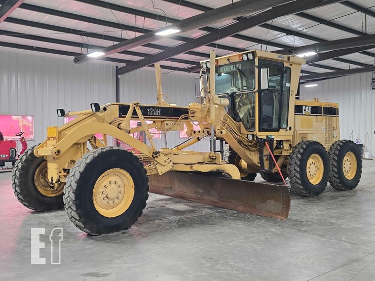 2000-caterpillar-120h-image-1