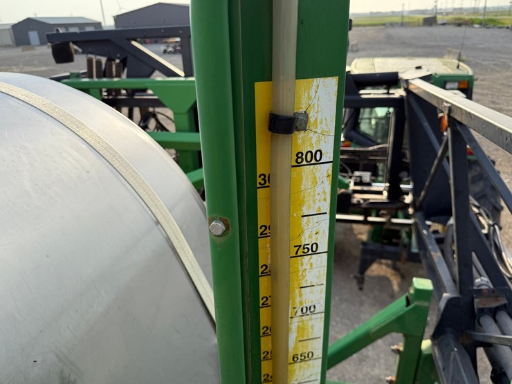 2002-john-deere-4710-image-105