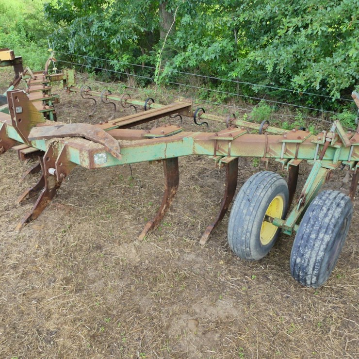 JOHN DEERE 915