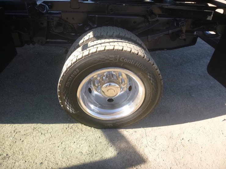 2015-ford-f450-image-21