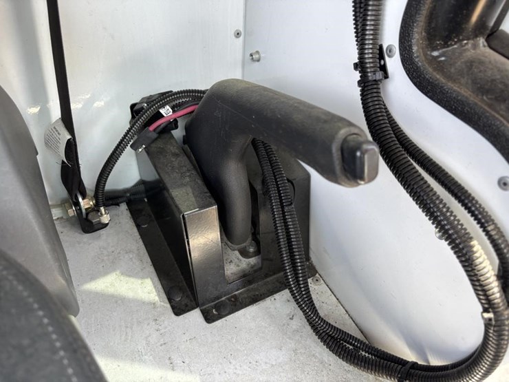 2021-westward-meter-utility-cart-image-22