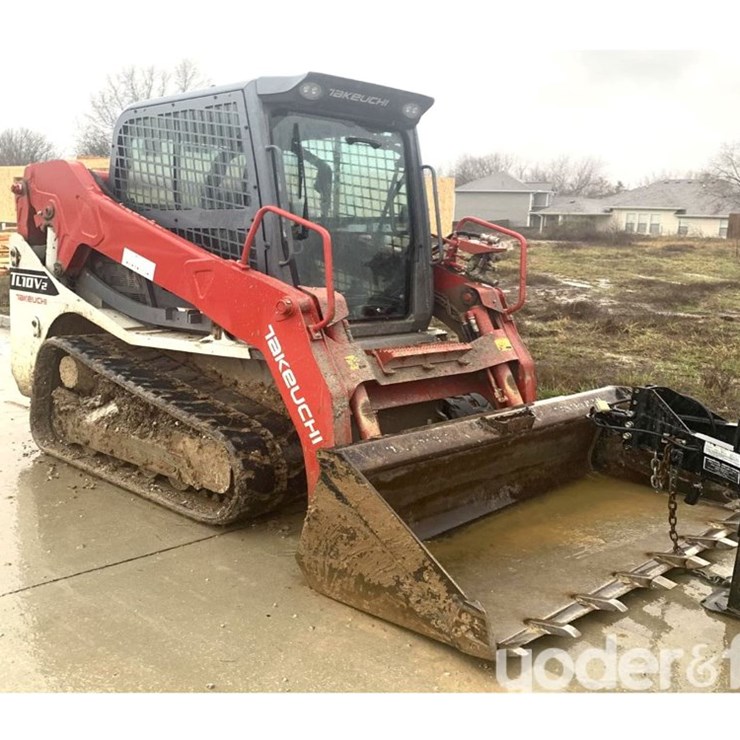 2022 TAKEUCHI TL10V2
