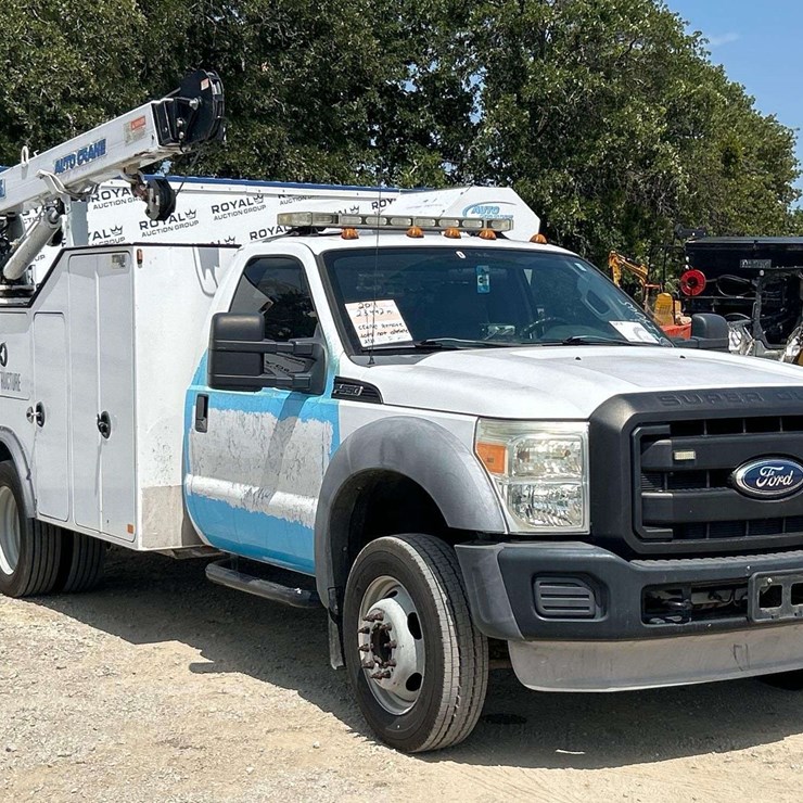 2011 AUTO CRANE 6406H
