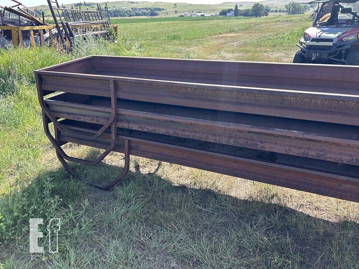 3x-feed-bunks-22x30-6956-image-5