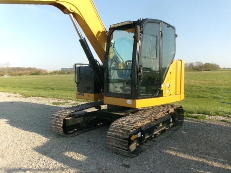 2019-caterpillar-307.5-image-19