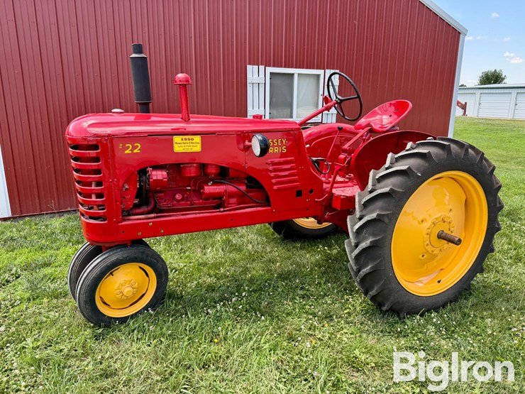 1950-massey-ferguson-22-image-1