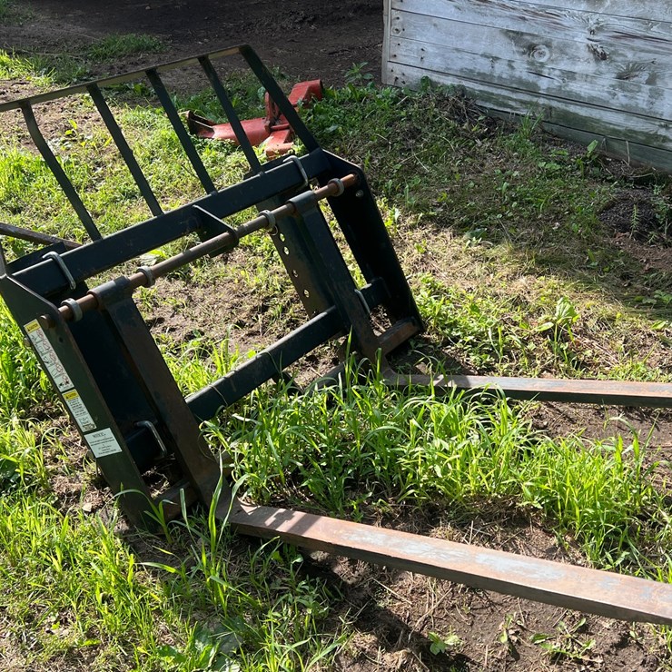 #9928 • WorkSaver Pallet Fork