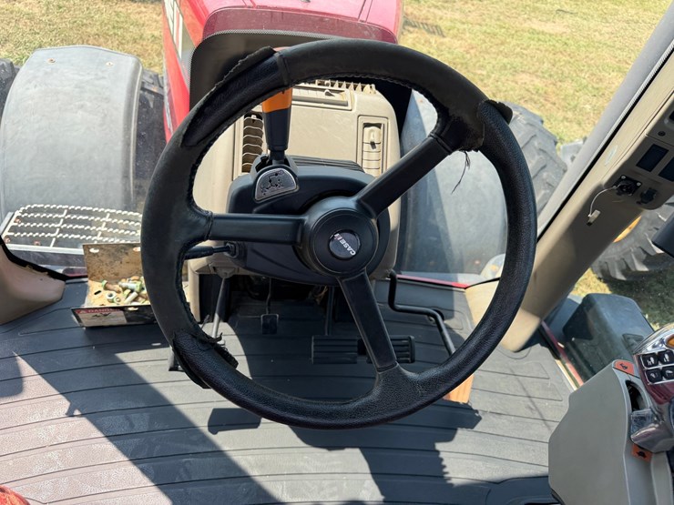 2014-case-ih-magnum-315-image-62
