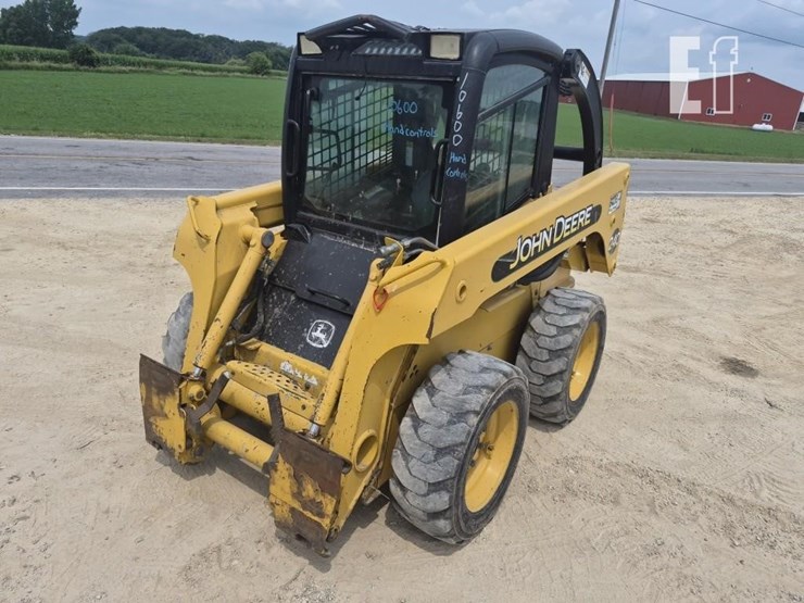 deere-240-image-5