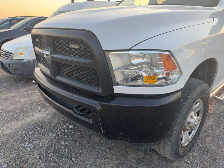 2018-dodge-ram-2500-image-23