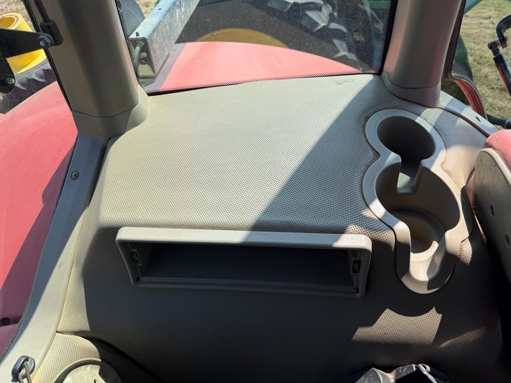 2014-case-ih-magnum-315-image-74