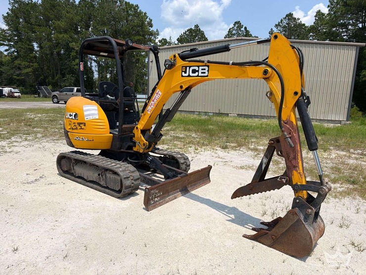 2019-jcb-8029cts-image-4
