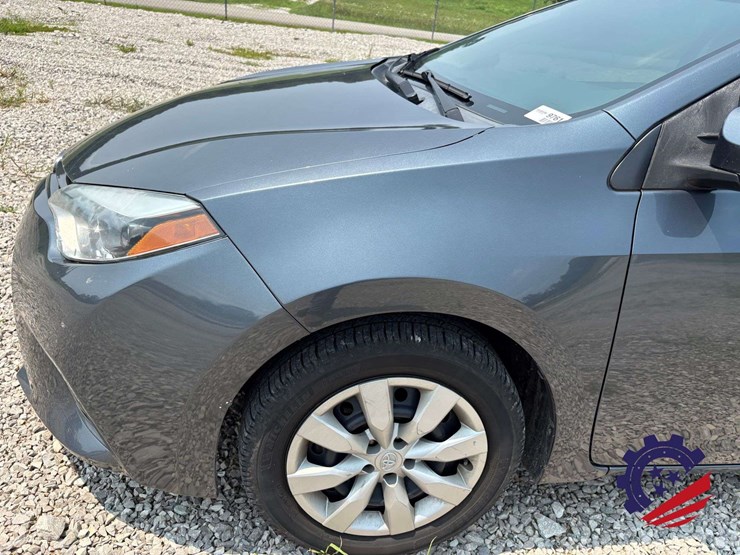 2015-toyota-carolla-l/le-image-14