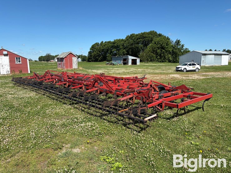 case-ih-4900-image-5