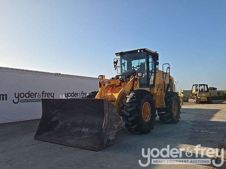 2019-hyundai-hl955-image-1